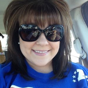 Meet your Posher, Karla